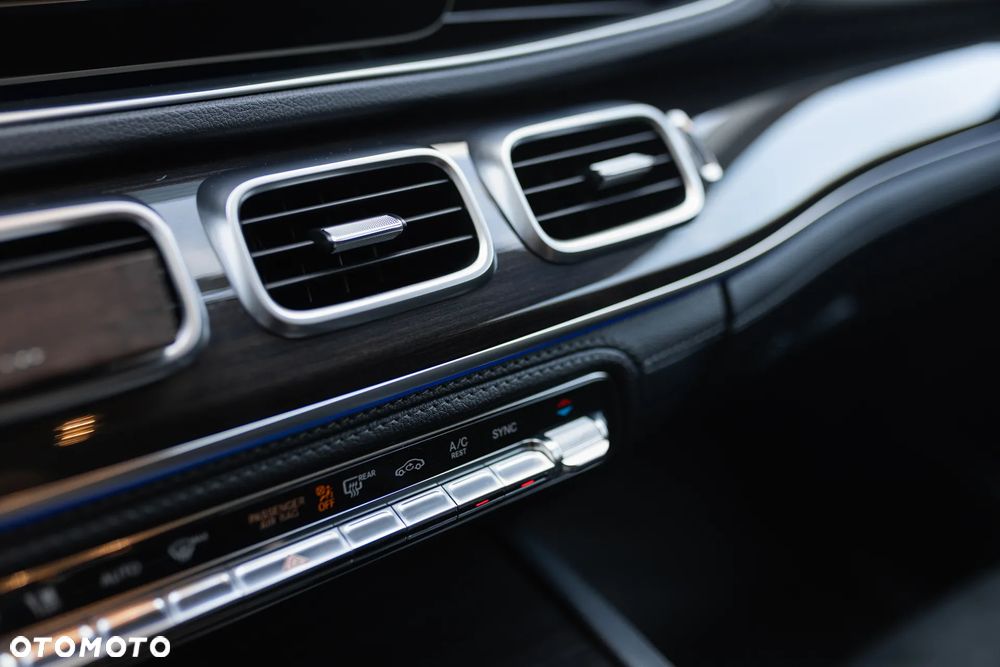 Mercedes-Benz GLE 400 d 4-Matic - 23