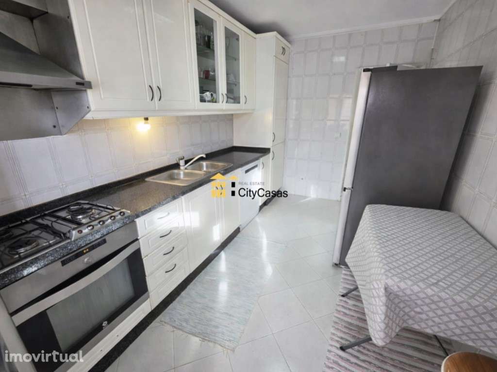 T2 com Garagem | Próximo à Praia de Salgueiros. - Grande imagem: 4/18