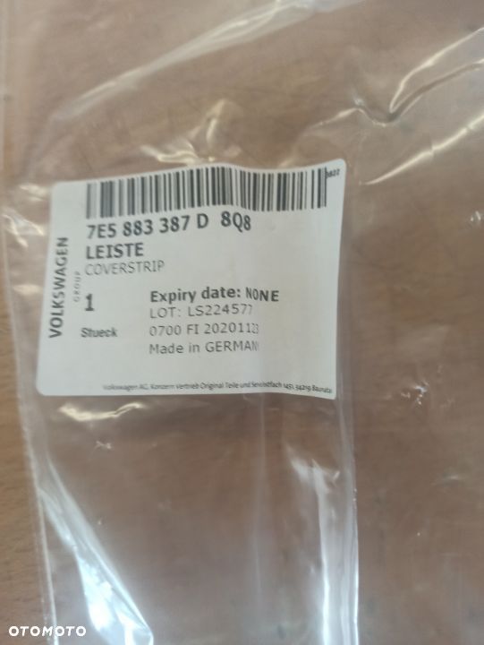 Listwa zaślepka szyn VW T5 T6 Multivan 13- 7E5883387D8Q8 - 3