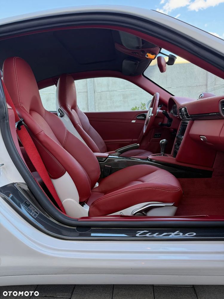 Porsche 911 Turbo Tiptronic S - 20