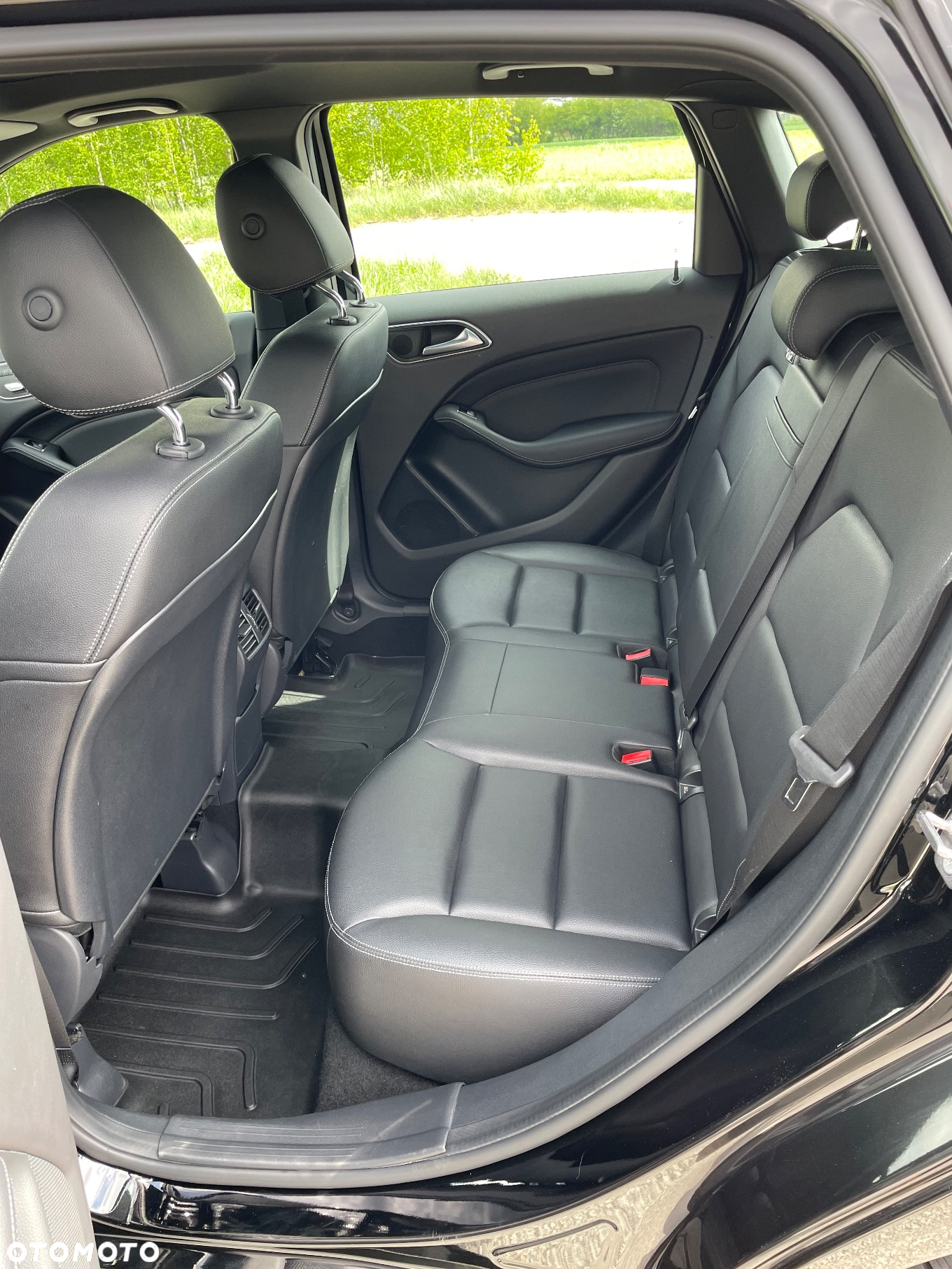 Mercedes-Benz Klasa B 250 4-Matic Style - 16