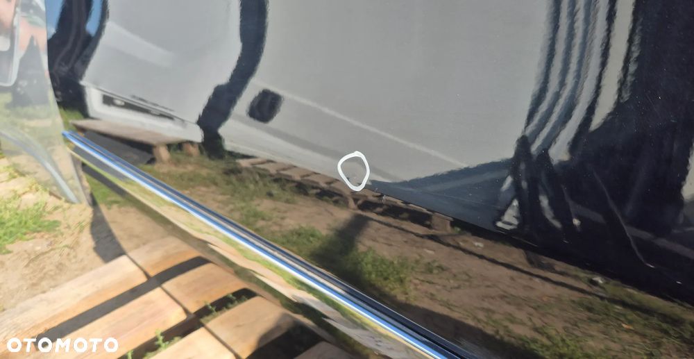 Drzwi Tył Tylne PRAWE Czarne Dodge Ram 5 V 1500 2019- Limited - 3