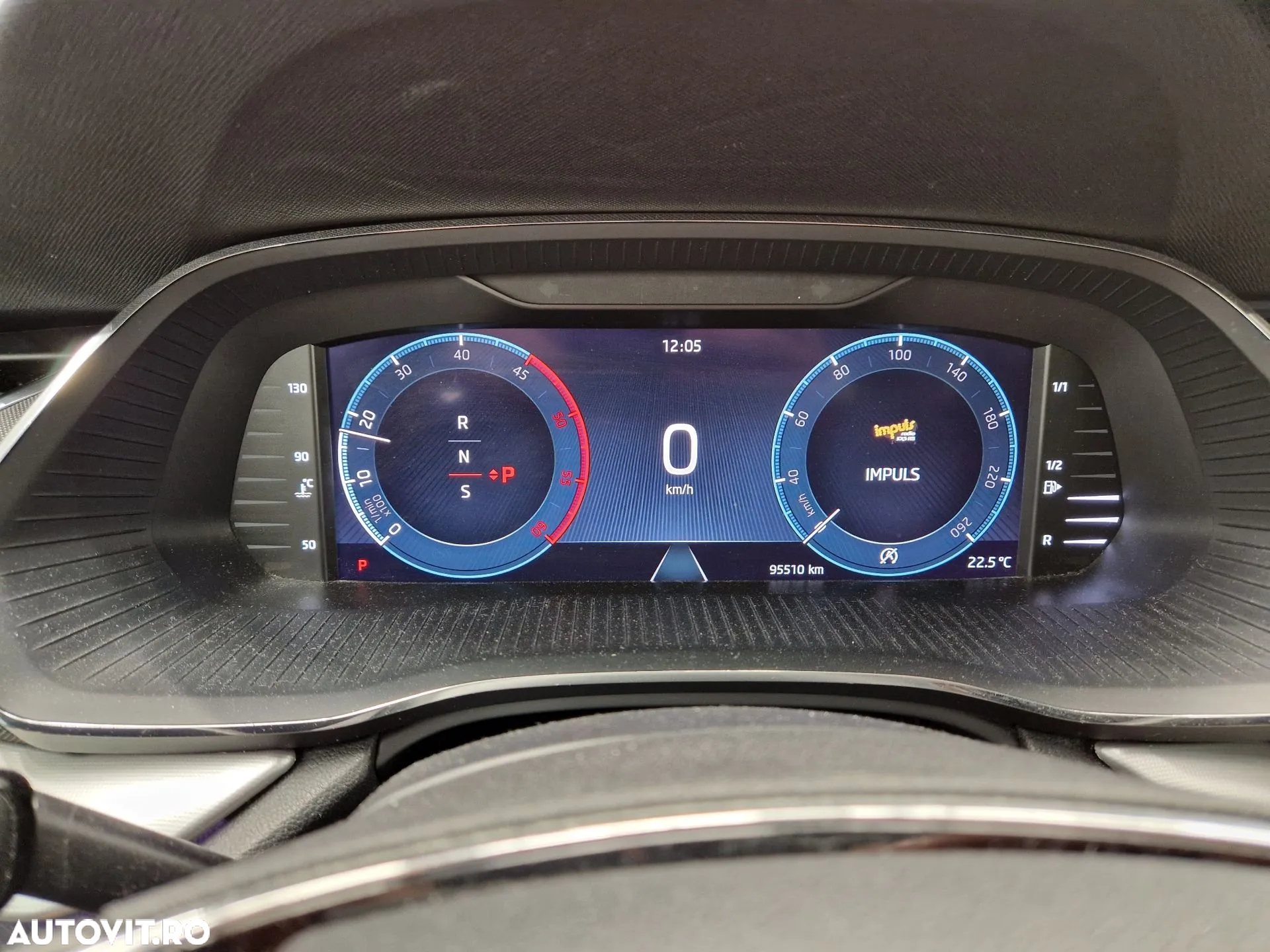 Skoda Octavia Combi 2.0 TDI DSG Style - 6