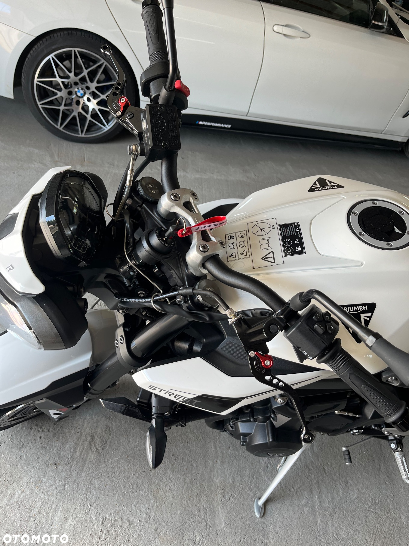 Triumph Street Triple - 7