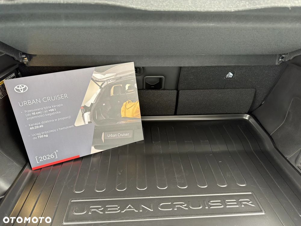 Toyota Urban Cruiser 61kWh Executive - 14