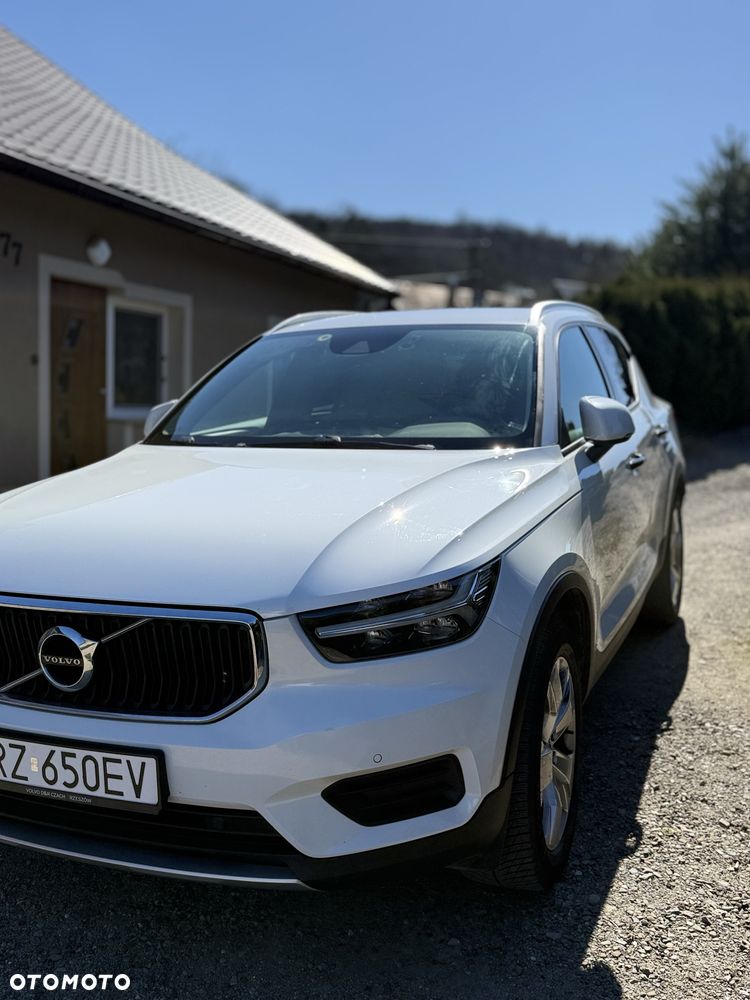 Volvo XC 40 - 1