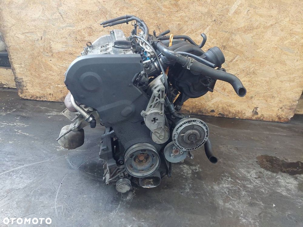 SILNIK BENZYNOWY SŁUPEK AUDI A4 B5 1.8 20V AVV - 4