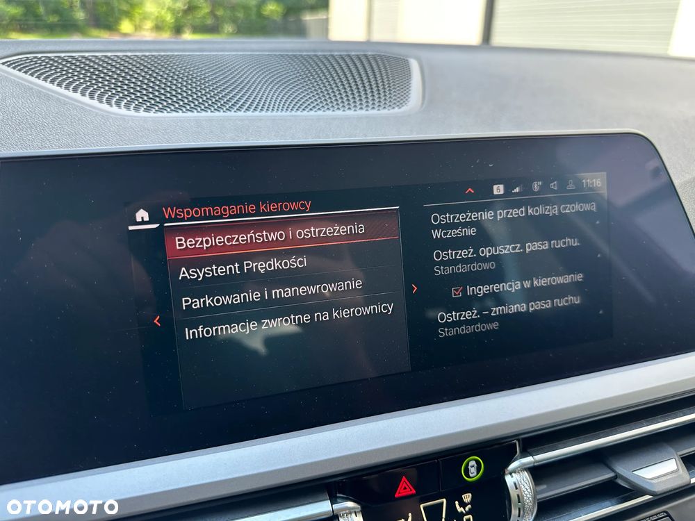 BMW Seria 3 320d xDrive MHEV Sport Line - 29