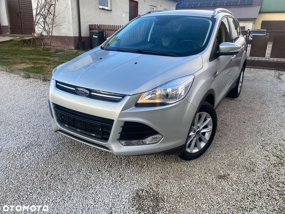 Ford Kuga 2.0 TDCi 2x4 Titanium - 13