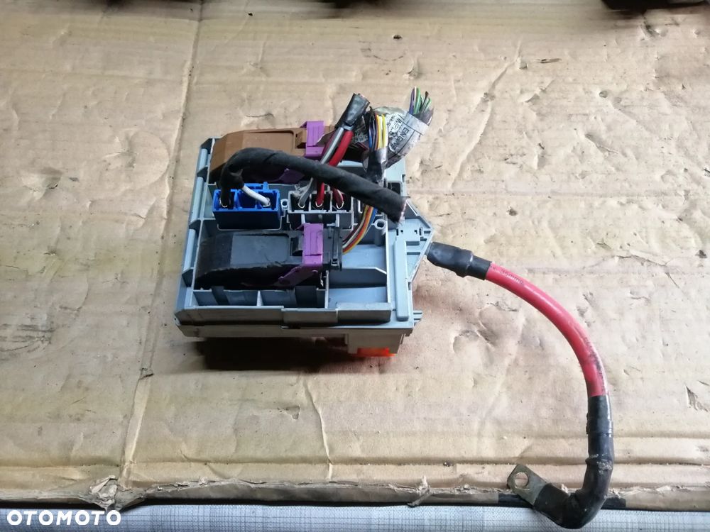 Fiat Bravo II 1.4 T.Jet zestaw startowy komputer Bosch 0261201687 stacyjka 2 klucze immo skrzynki bezpieczników i inne - 7