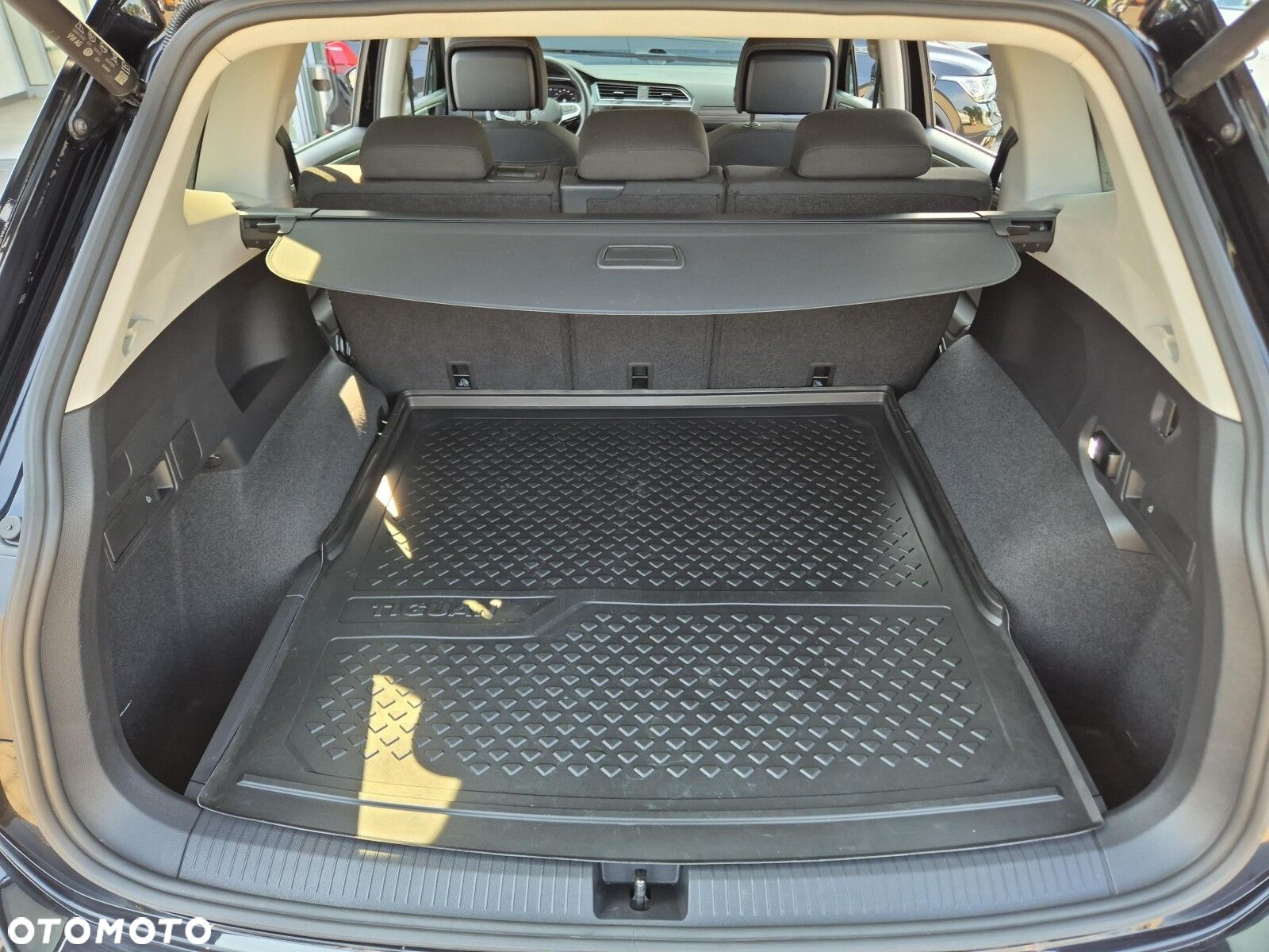 Volkswagen Tiguan Allspace 2.0 TDI 4Mot Elegance DSG - 33