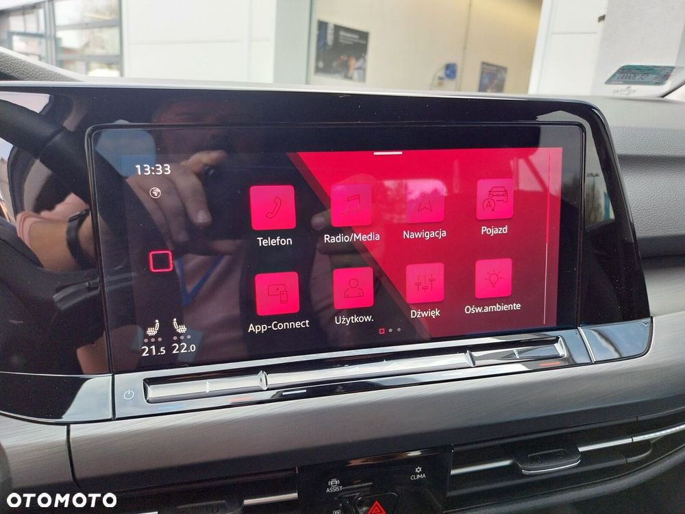 Volkswagen Golf - 22