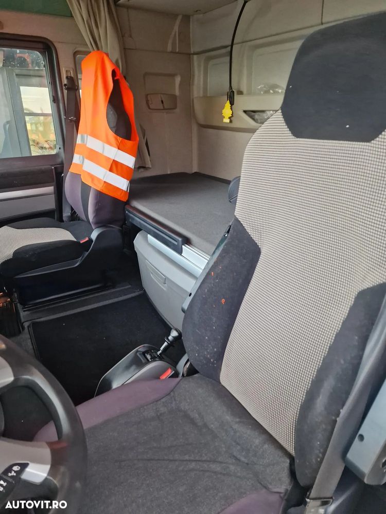 MAN TGX 33.640 6x4, 2019, 353.000km, cabina XXL, Automata+INTARDER 6 trepte, frigider, cuptor microunde, protectii sasiu, av 80% ok, posibilitate leasing 4 ani, PROMOTIE 49.900 EUR+Tva - 19