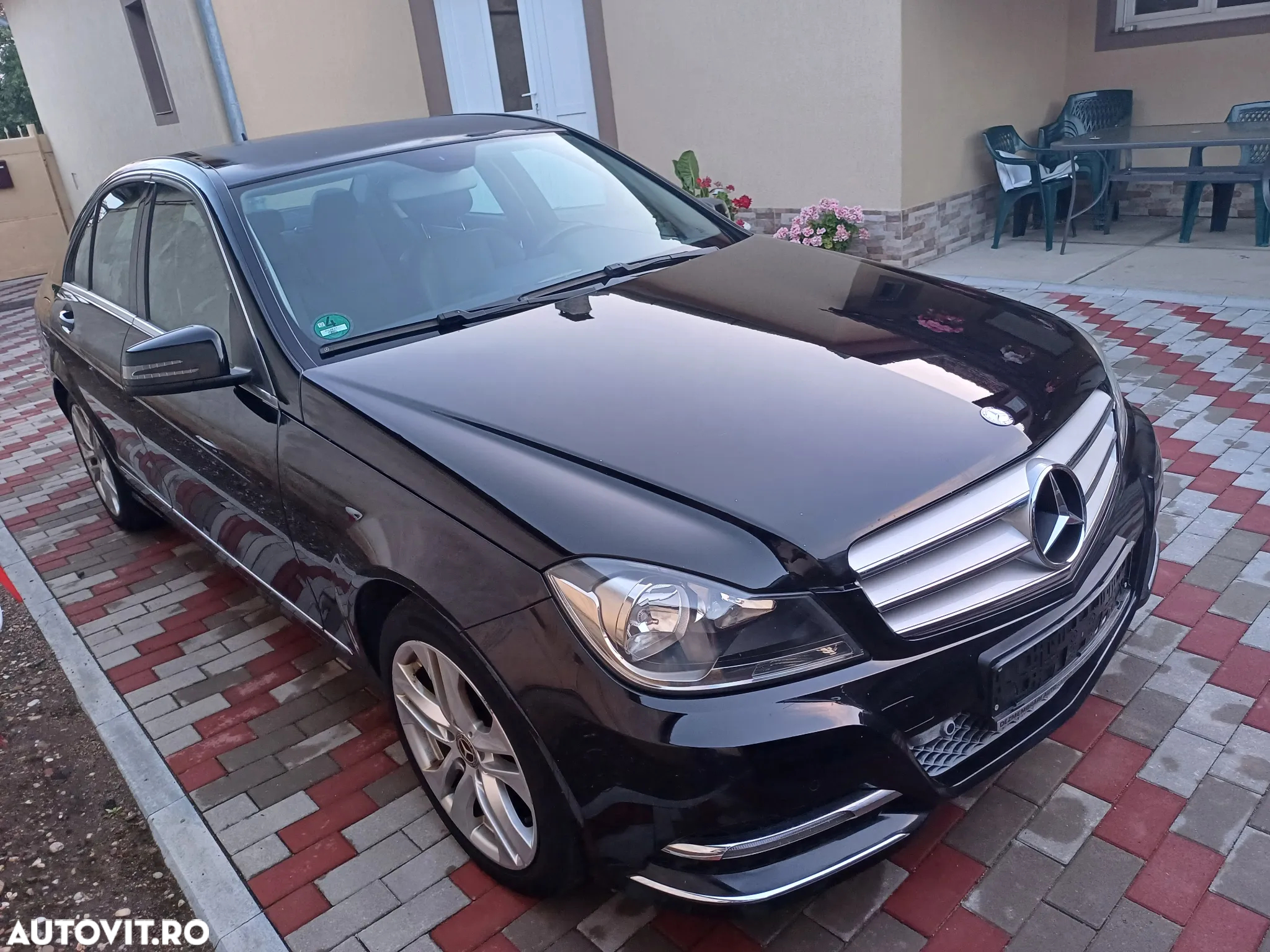 Mercedes-Benz C 180 (BlueEFFICIENCY) Avantgarde - 12