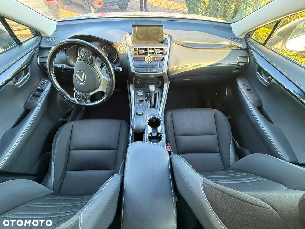 Lexus NX 200t Elegance AWD - 17