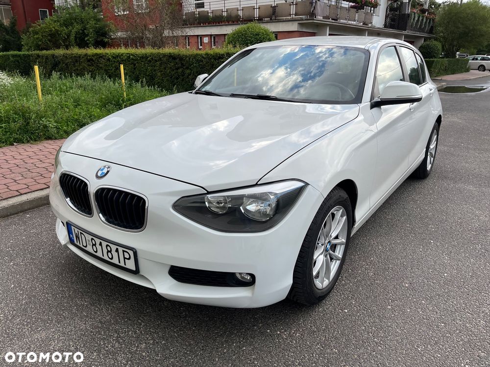 BMW Seria 1 114i - 4