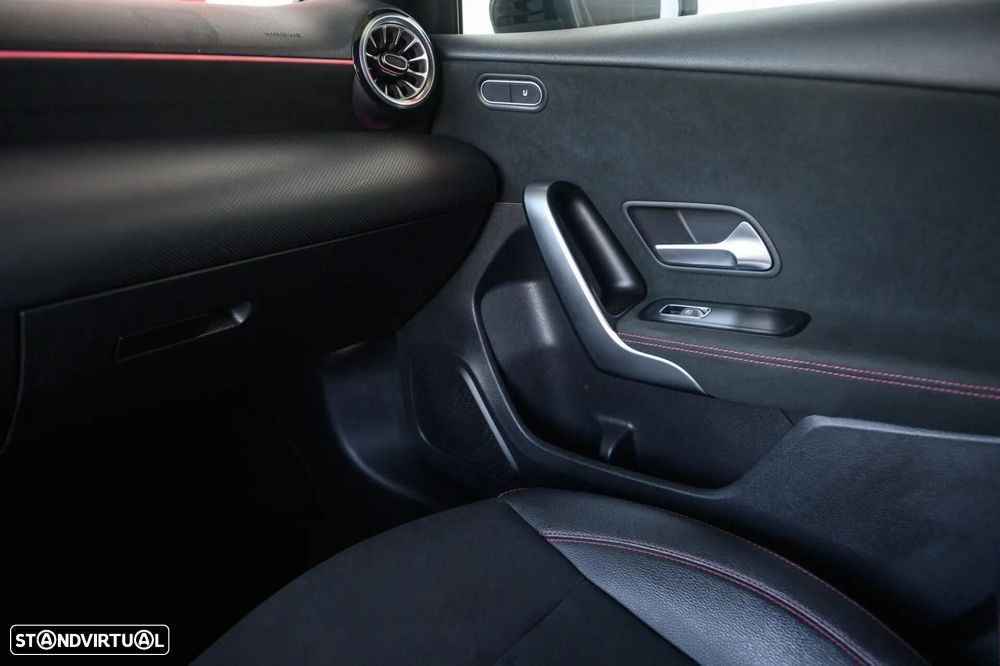 Mercedes-Benz A 200 Standard - 53