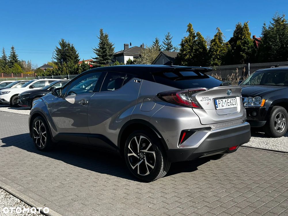 Toyota C-HR 1.8 Hybrid Neon Lime powered by JBL - 6