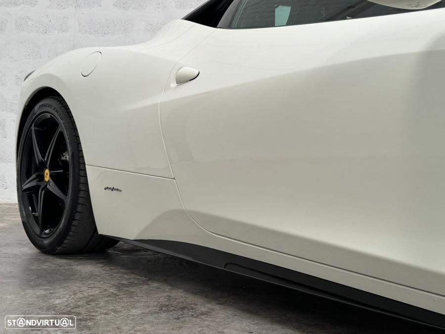 Ferrari 458 Italia - 14