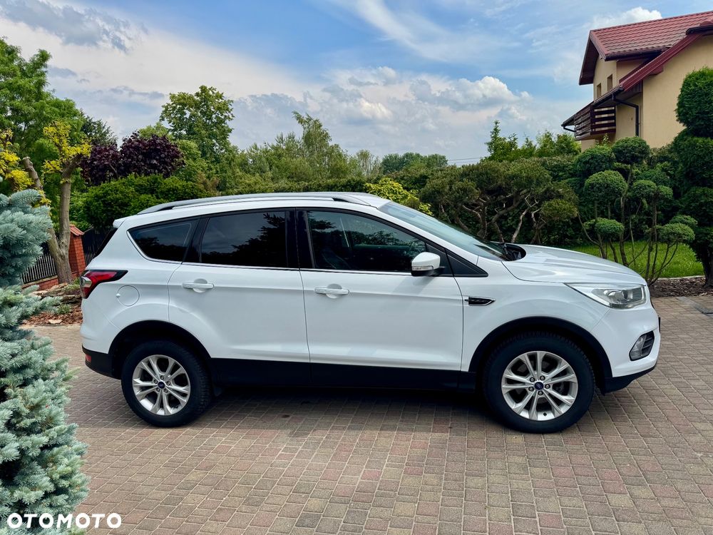 Ford Kuga - 9
