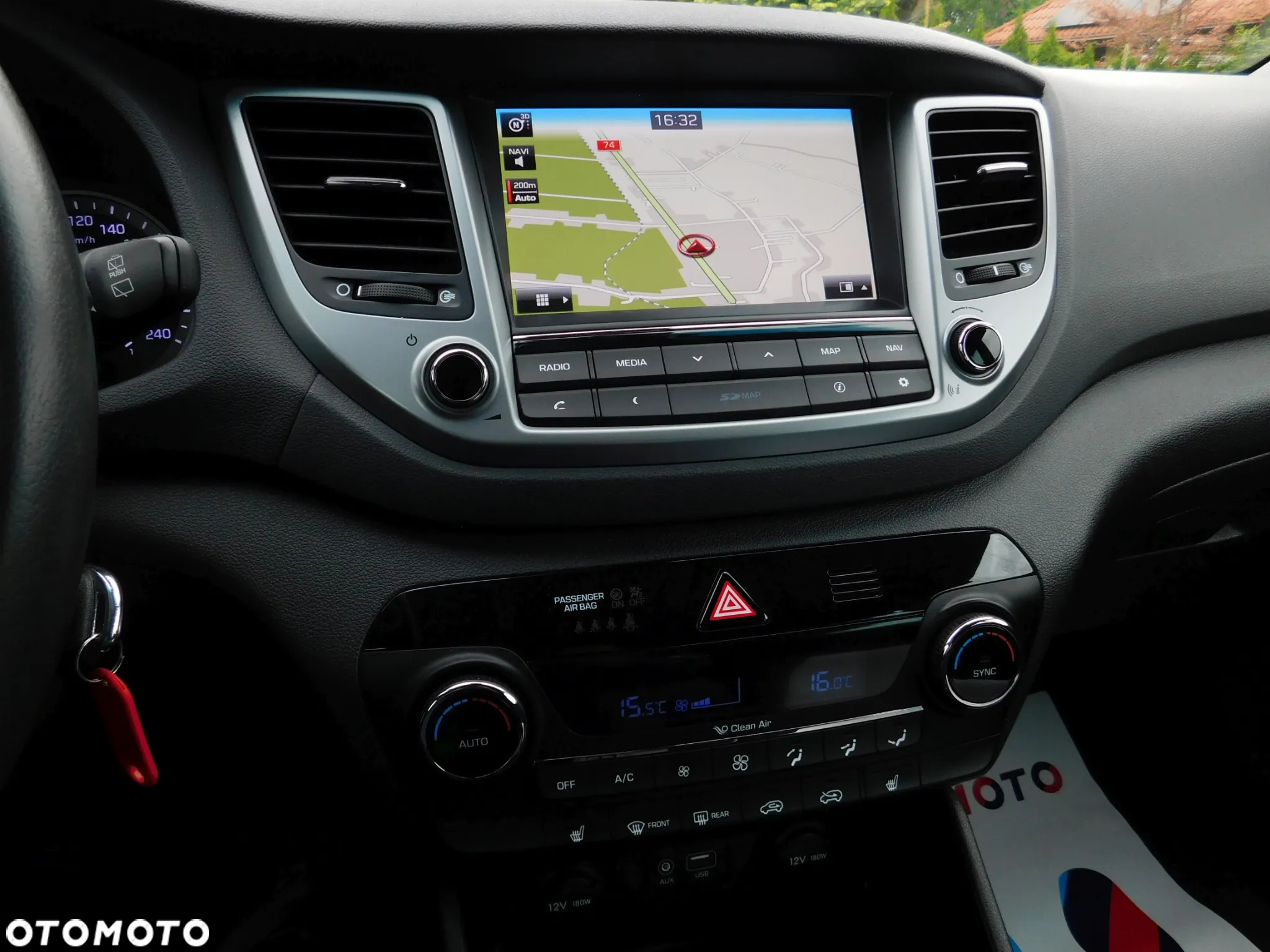 Hyundai Tucson 1.6 GDi 2WD Pure - 17