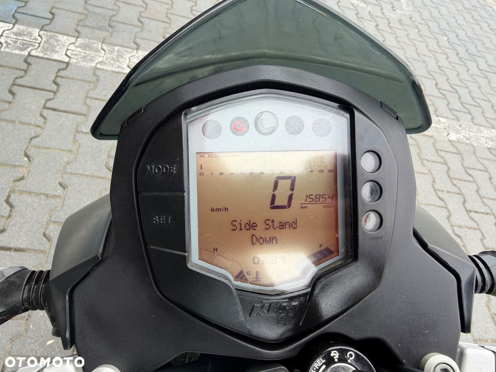 KTM Duke 125 - 9