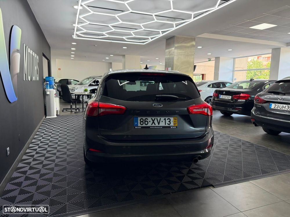 Ford Focus SW 1.5 TDCi EcoBlue Business - 9