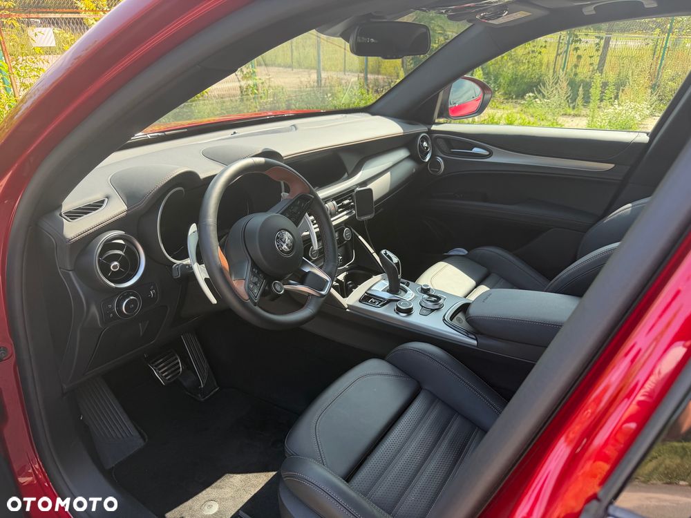 Alfa Romeo Stelvio 2.0 Turbo Intensa Q4 - 2