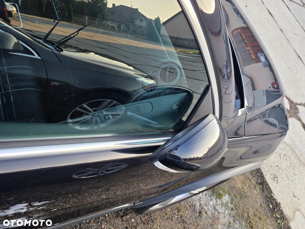 Volkswagen Tiguan 2.0 TDI DPF BlueMotion Technology Lounge Sport & Style - 20