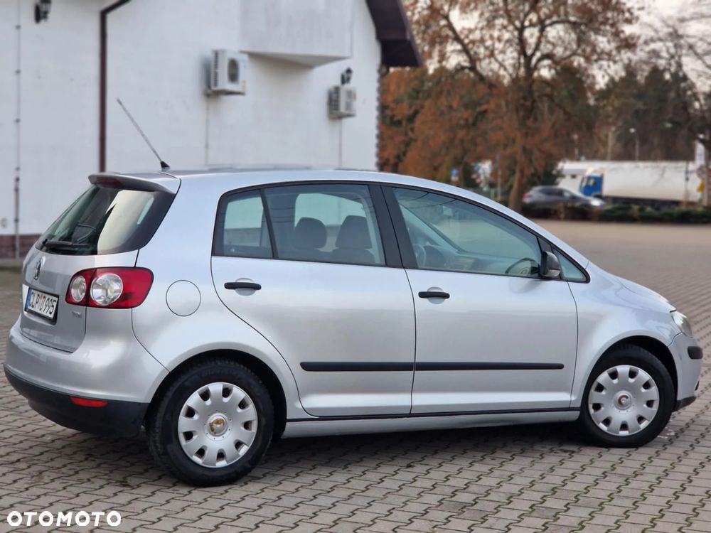 Volkswagen Golf Plus - 19