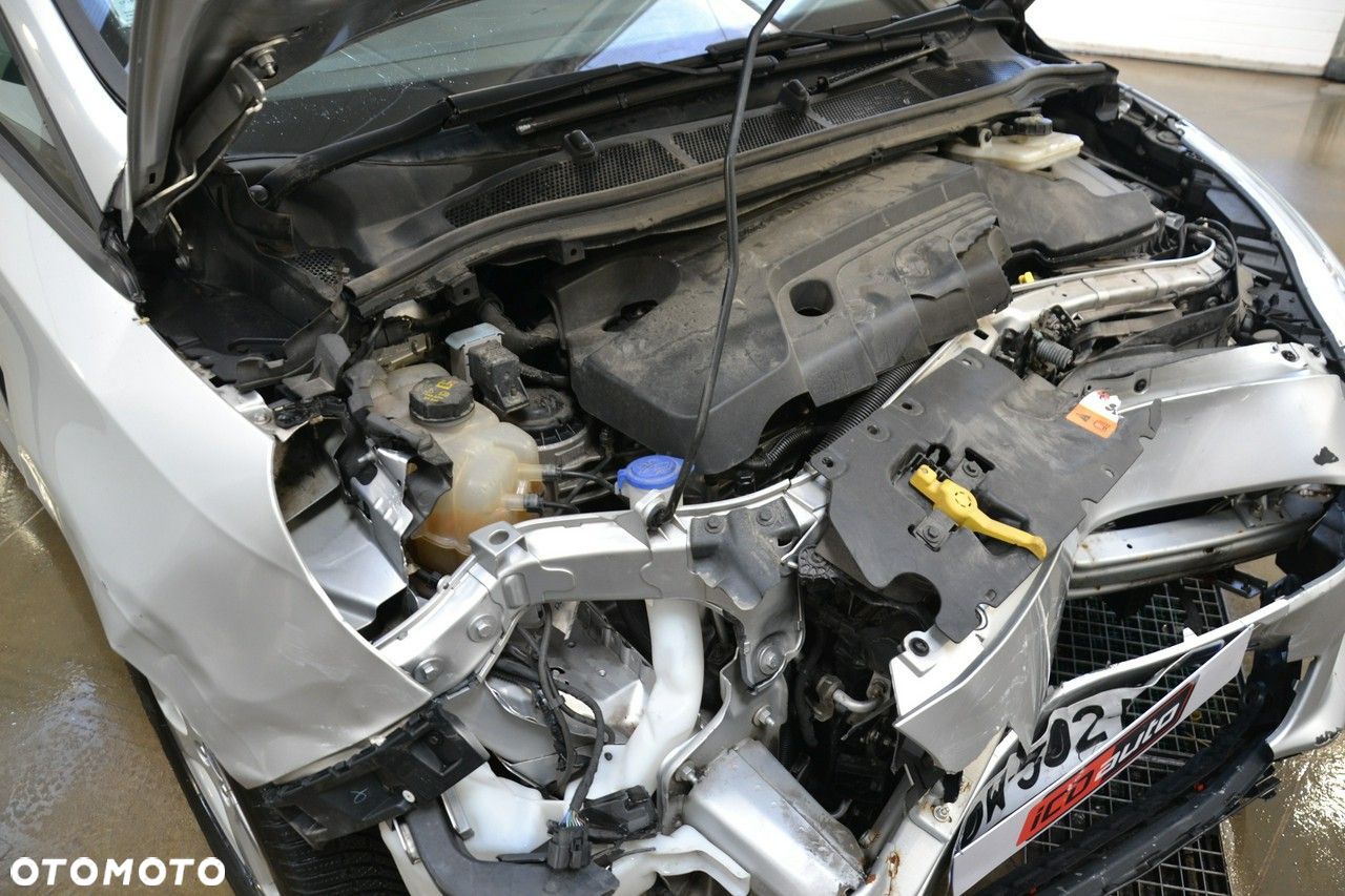 Ford S-Max - 34
