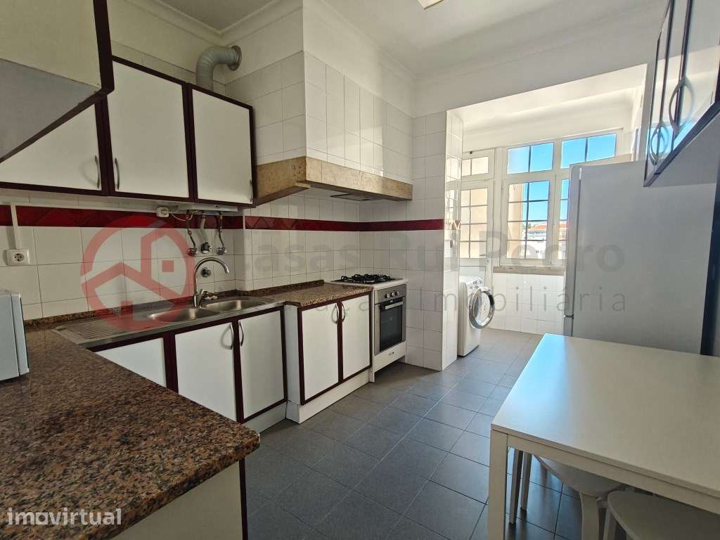 Apartamento T5 no Arreiro - Grande imagem: 2/28
