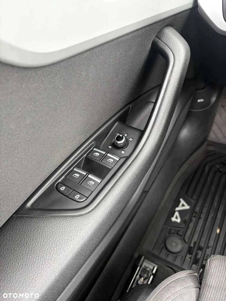 Audi A4 Avant 40 TFSI mHEV Advanced S tronic - 22
