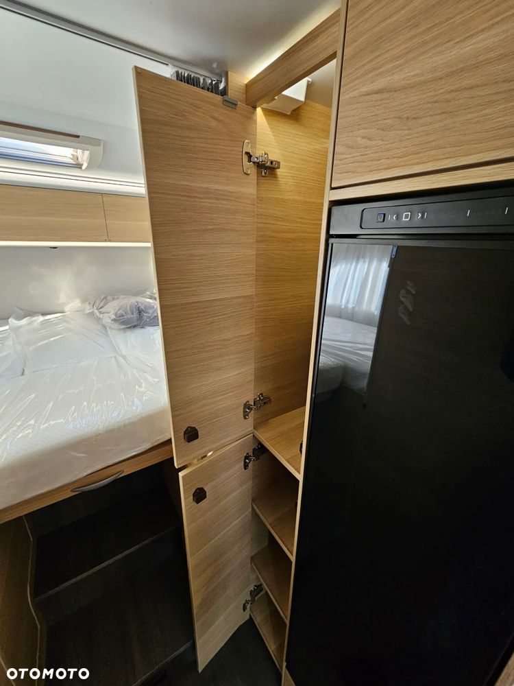 Adria Coral XL 660SL - 12