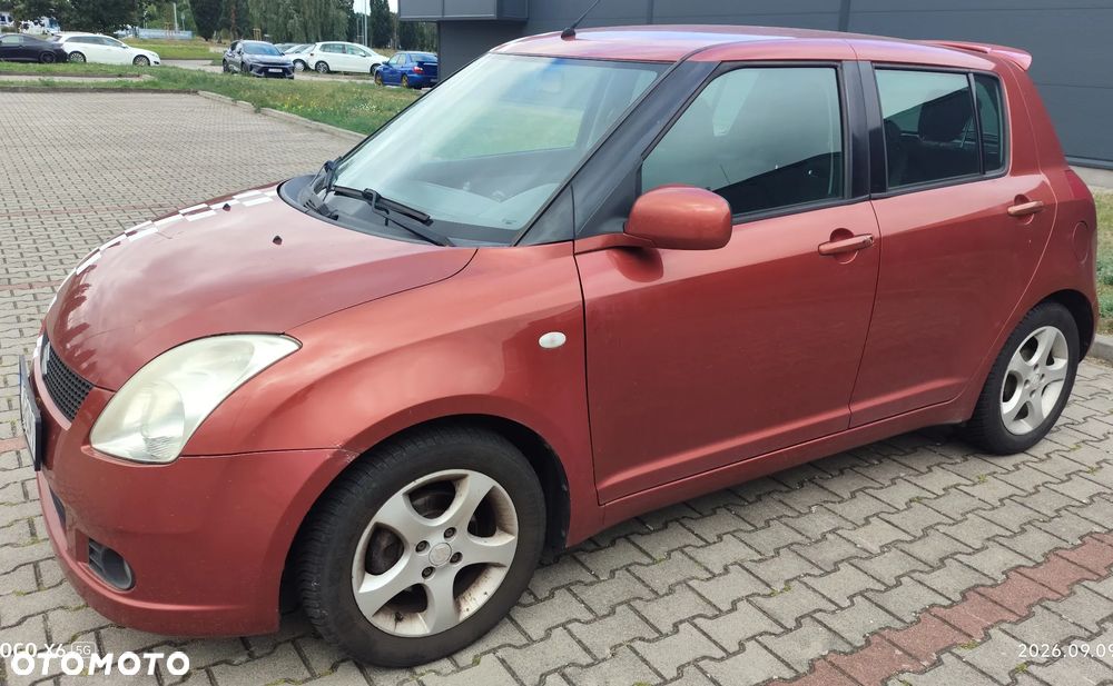 Suzuki Swift - 3