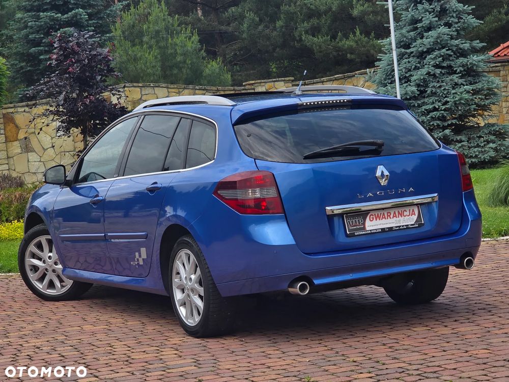 Renault Laguna ver-2-0-dci-bose-edition - 4