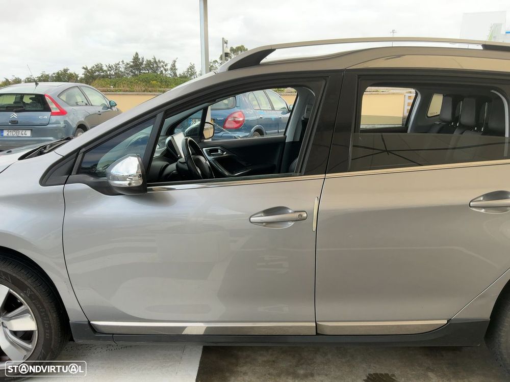 Peugeot 2008 1.2 VTi Allure - 18