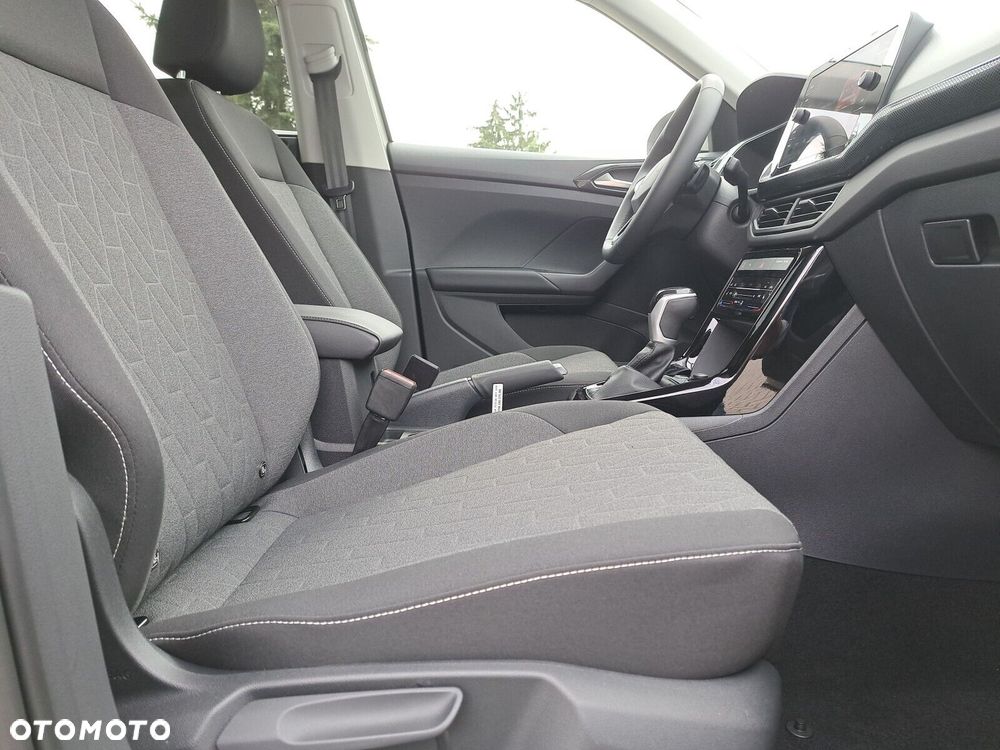 Volkswagen T-Cross 1.0 TSI Life Plus DSG - 25