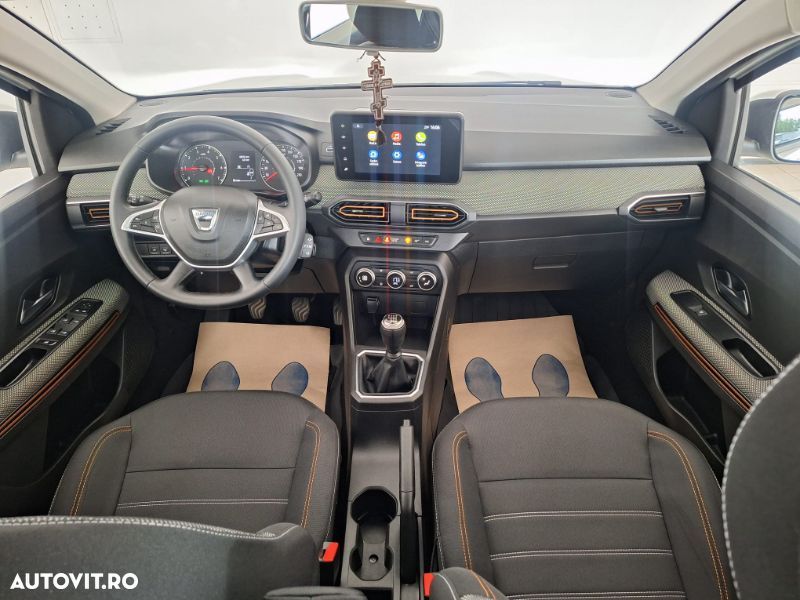 Dacia Sandero Stepway ECO-G 100 MT6 Expression - 11