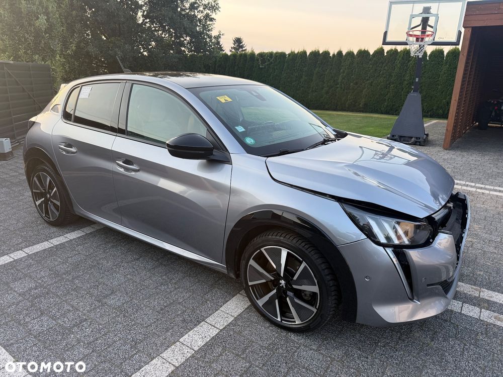 Peugeot 208 GT - 5