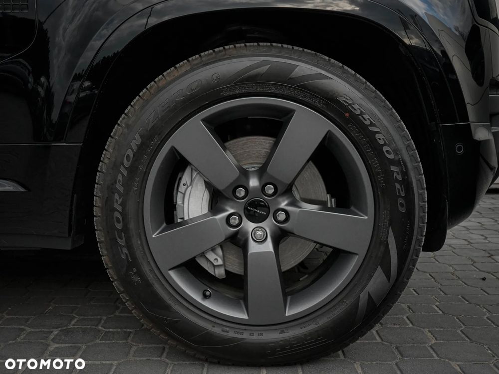 Land Rover Defender 3.0 D250 mHEV X-Dynamic SE - 7