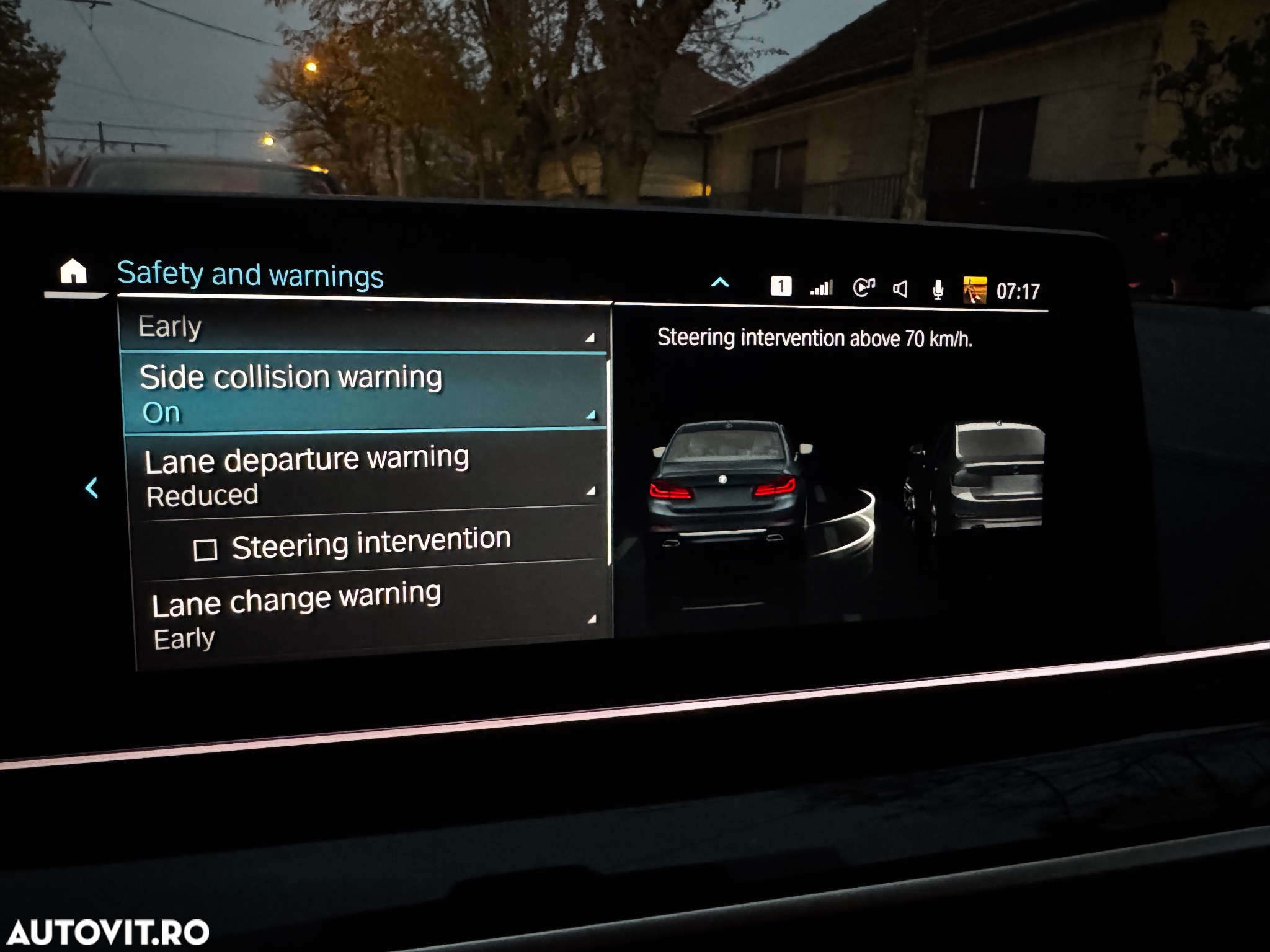 BMW Seria 5 530e Aut. Luxury Line - 33