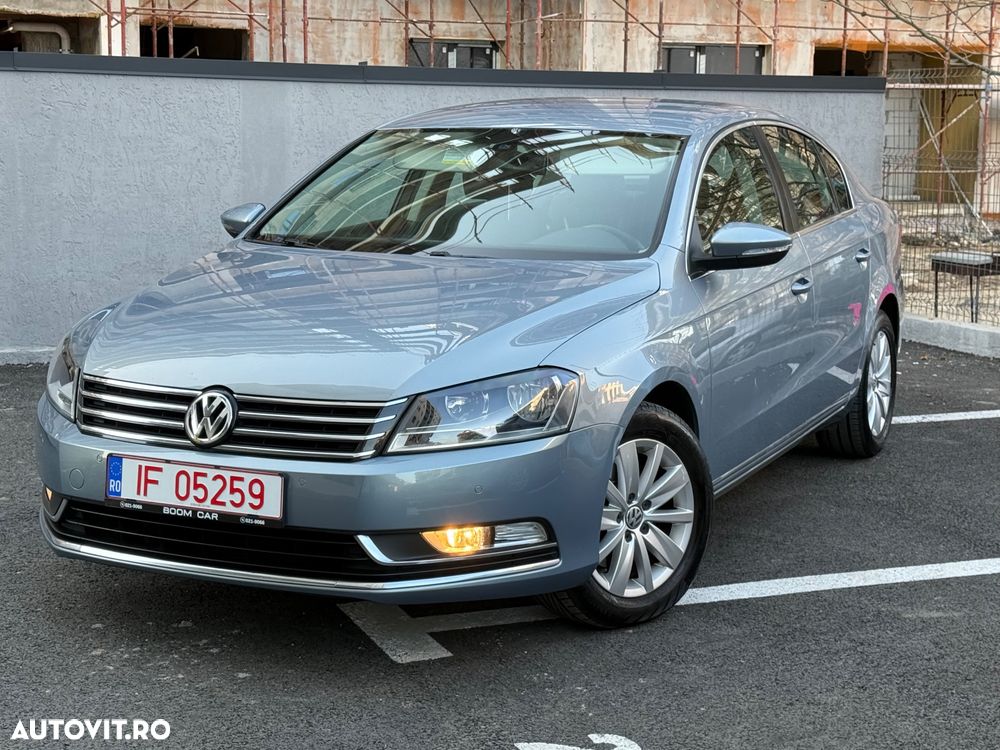 Volkswagen Passat 1.6 TDI DPF BlueMotion - 1