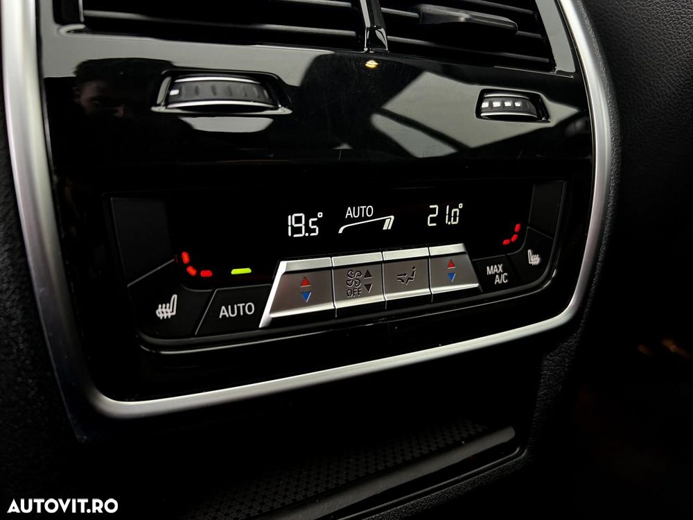 BMW X7 - 15