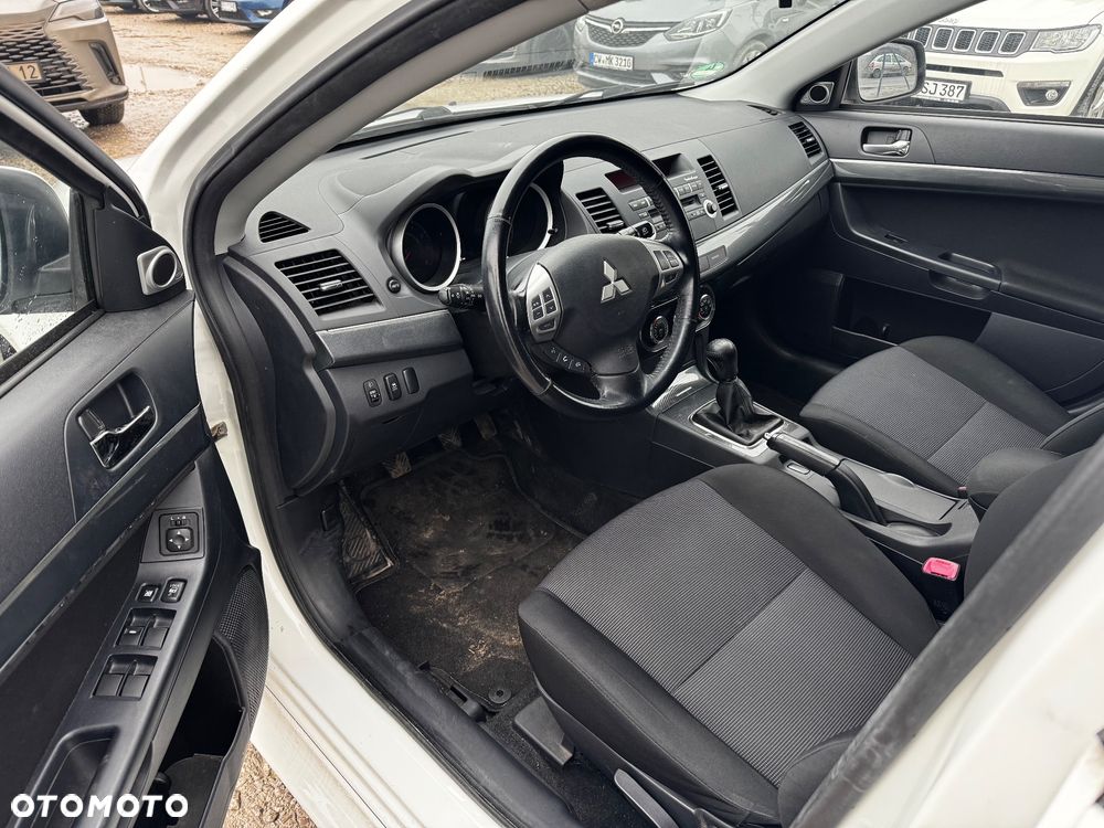 Mitsubishi Lancer 1.8 Clear Tec Instyle - 23