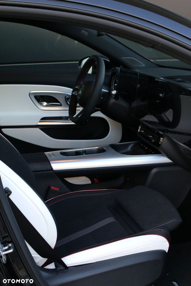 Mercedes-Benz CLA 200 58kWh - 30