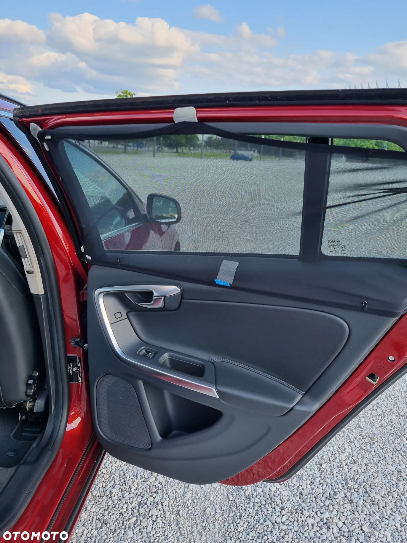 Volvo V60 D4 Drive-E Momentum - 24