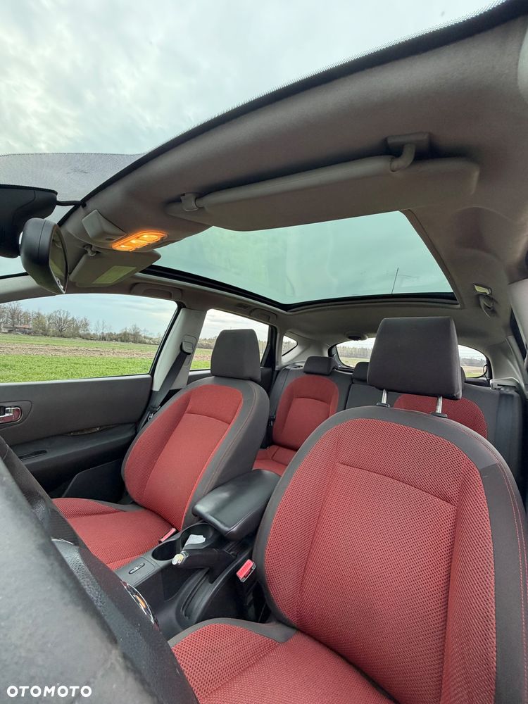 Nissan Qashqai - 17