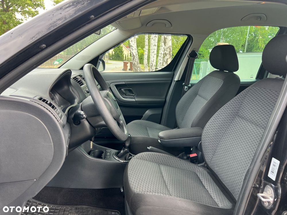 Skoda Roomster 1.2 TSI PLUS EDITION - 10