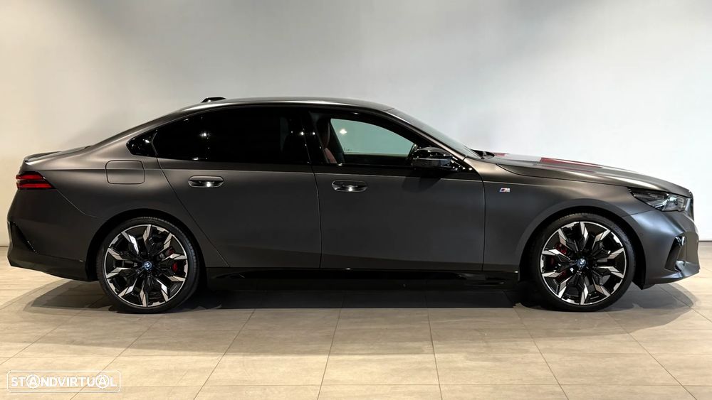 BMW i5 M60 xDrive Pack Desportivo M Pro - 5